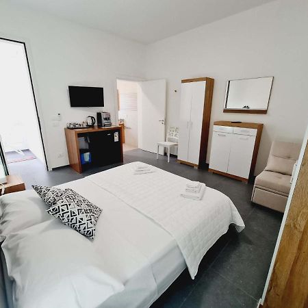 Medusa Room Apartment Porto Cesareo Exterior foto